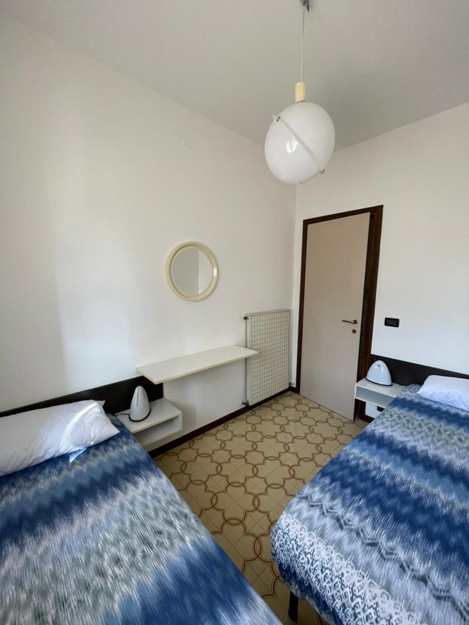 Nico'S Apartment 佩斯基耶拉德加达 客房 照片